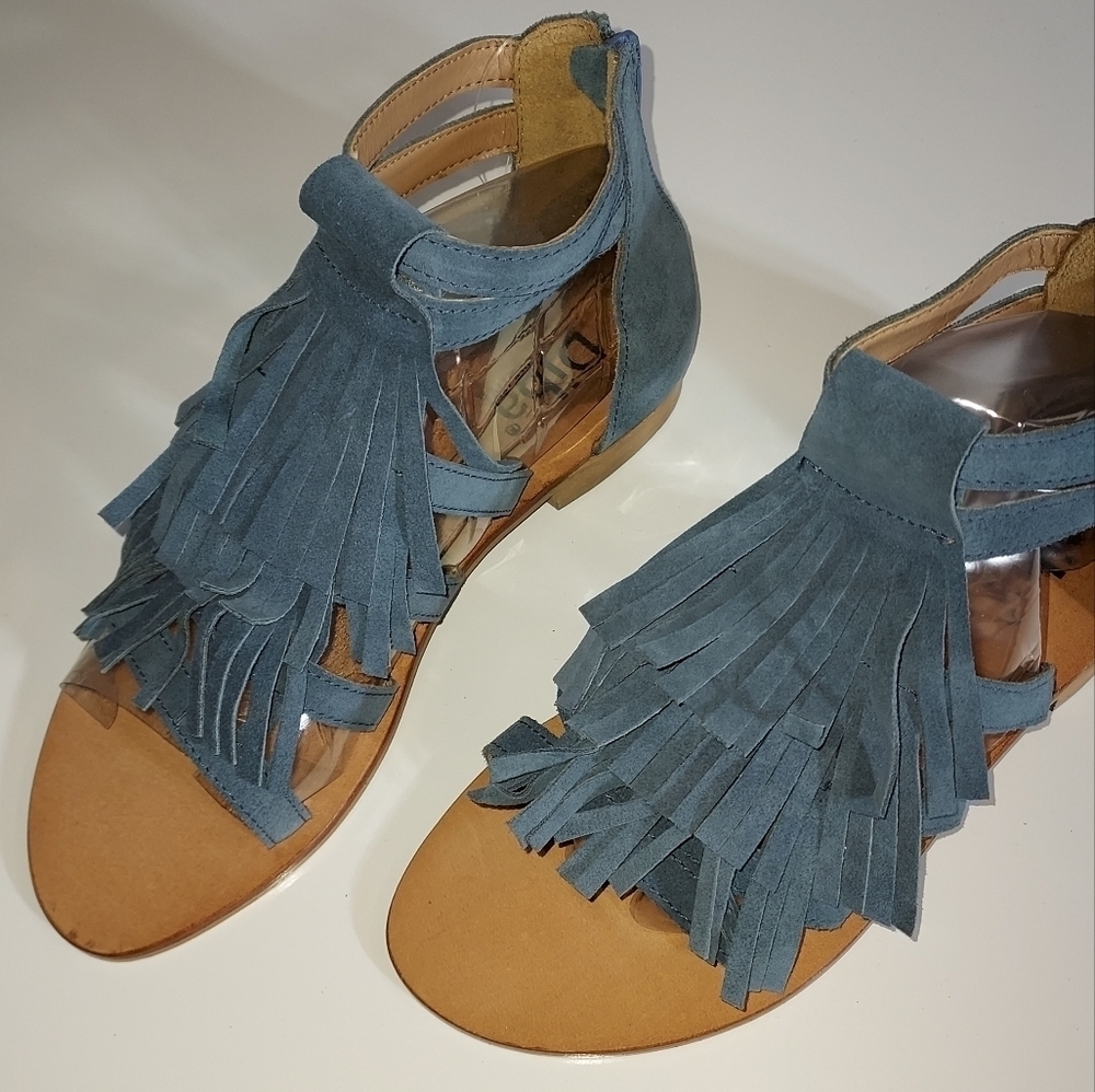 Diba tango suede fringe sandal